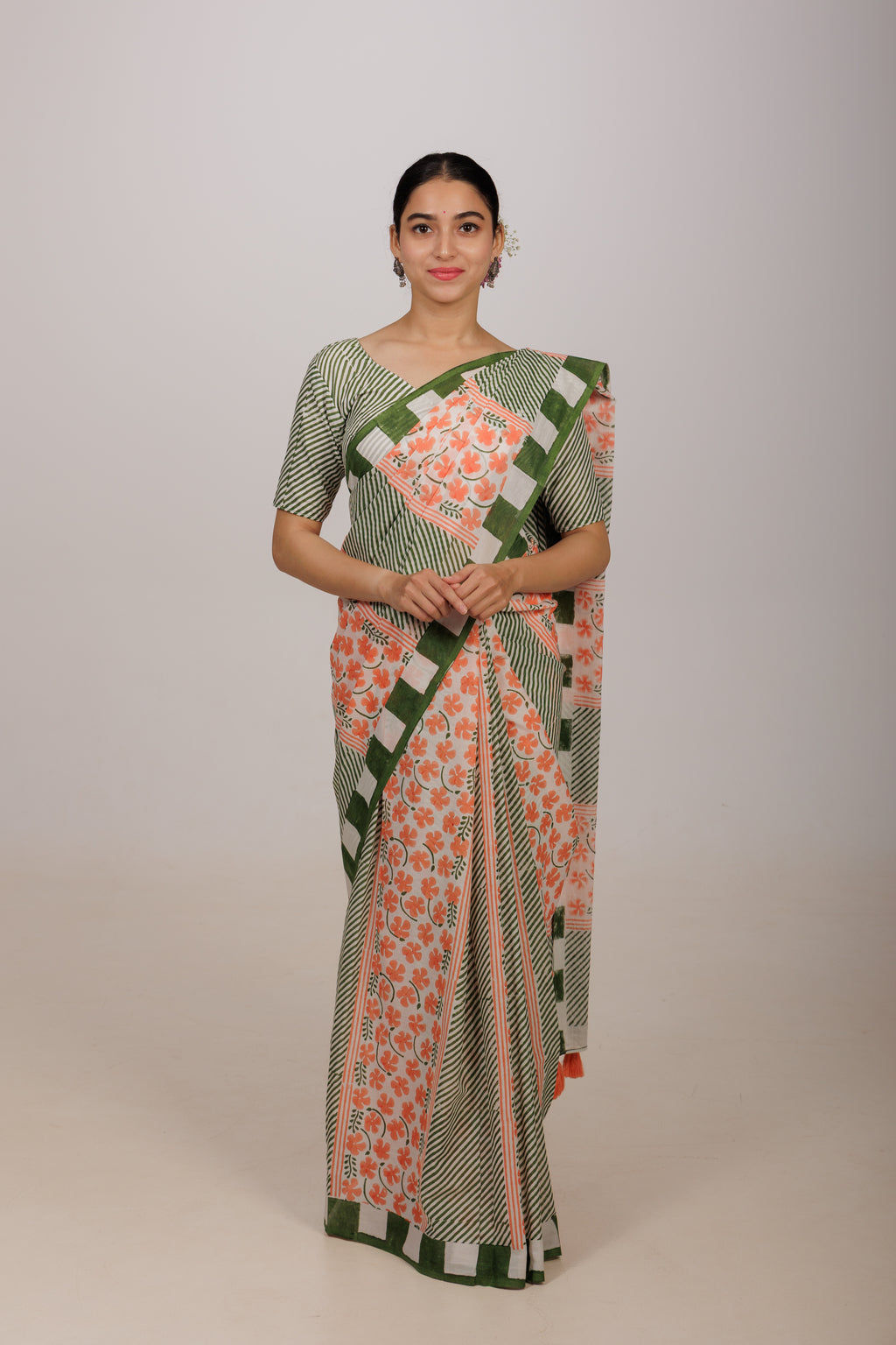 Vel Butti Olive