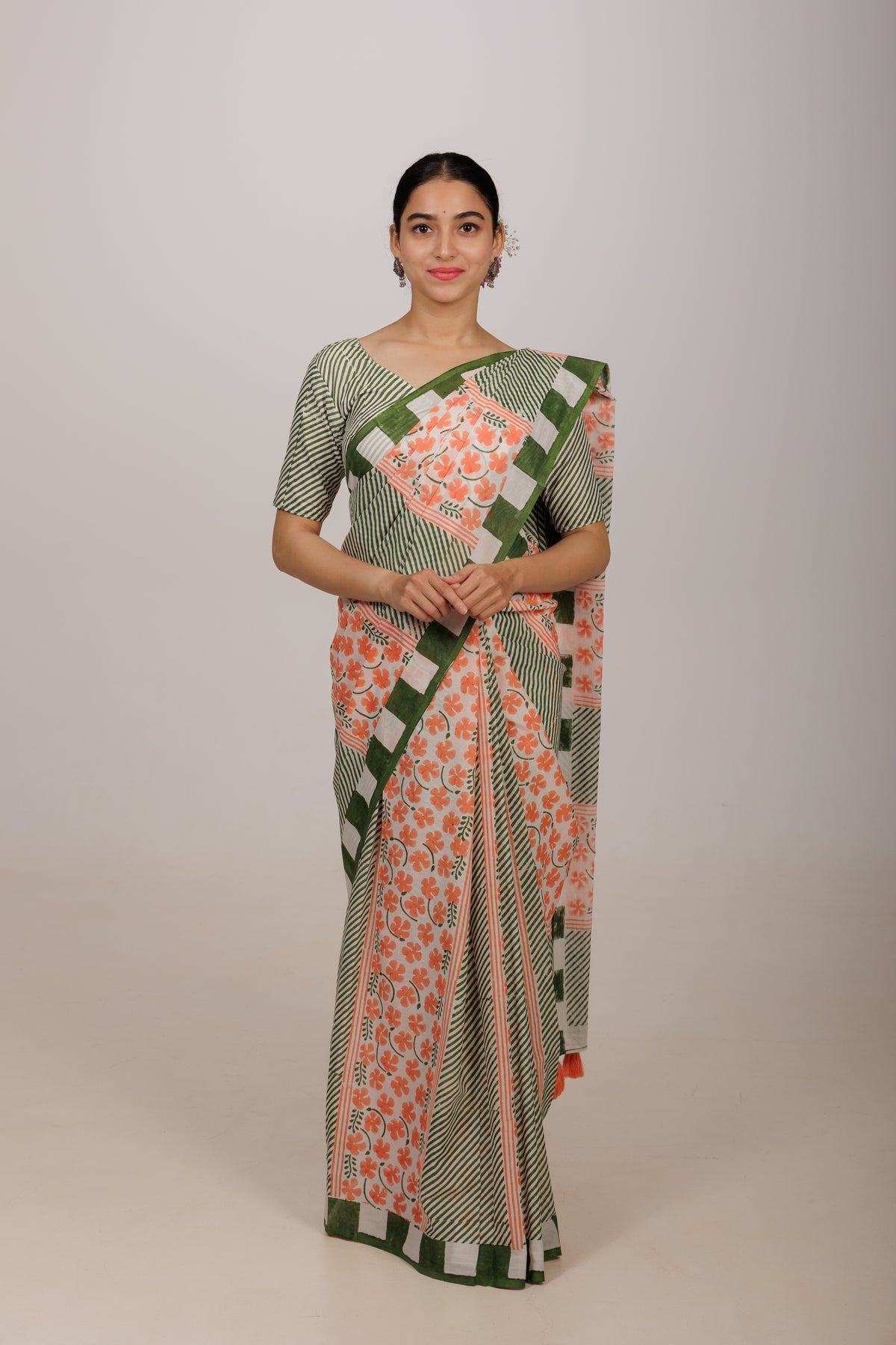 Vel Butti Olive