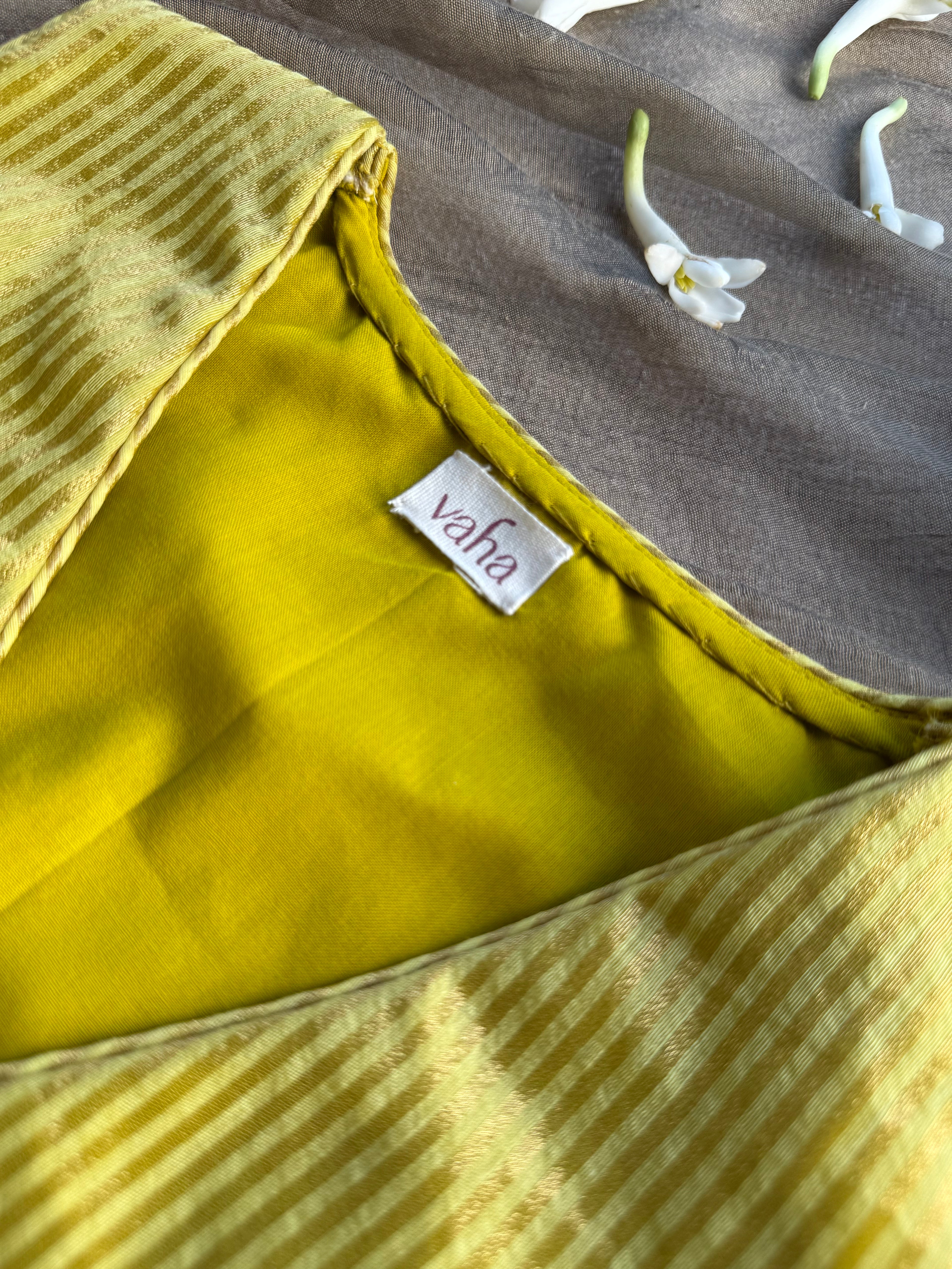 Vasundra Blouse