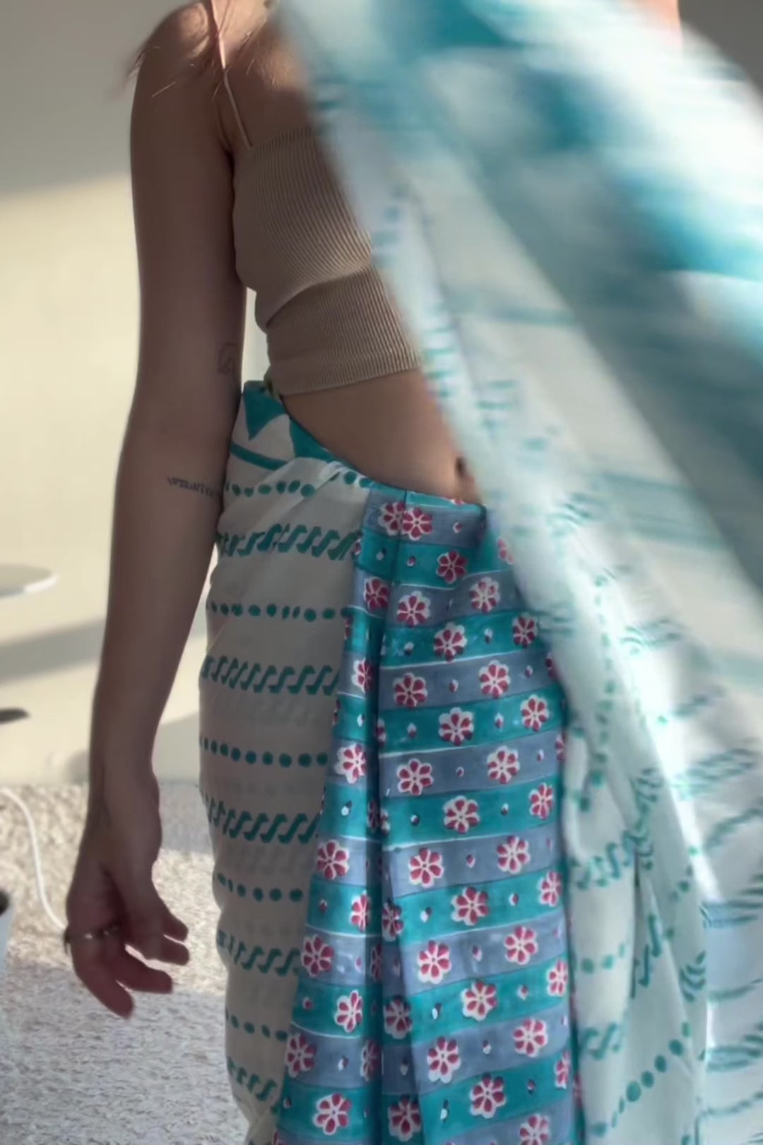 Rosa Blue